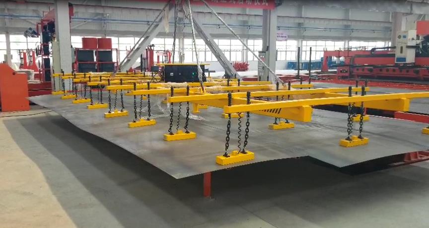 鋼板板材的起吊神器，磁力起重吊具橫空出“市”
